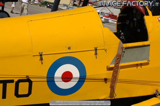 2006-09-10 Ferrara Airshow 014 De Havilland Tiger Moth